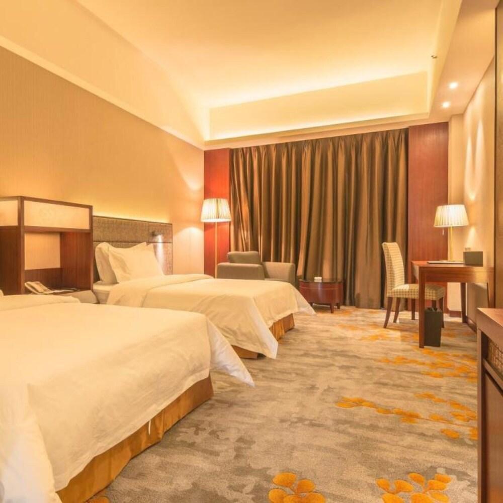 เดอะ ซัมมิท โฮเต็ล จงชาน Hotel จงซาน ภายนอก รูปภาพ